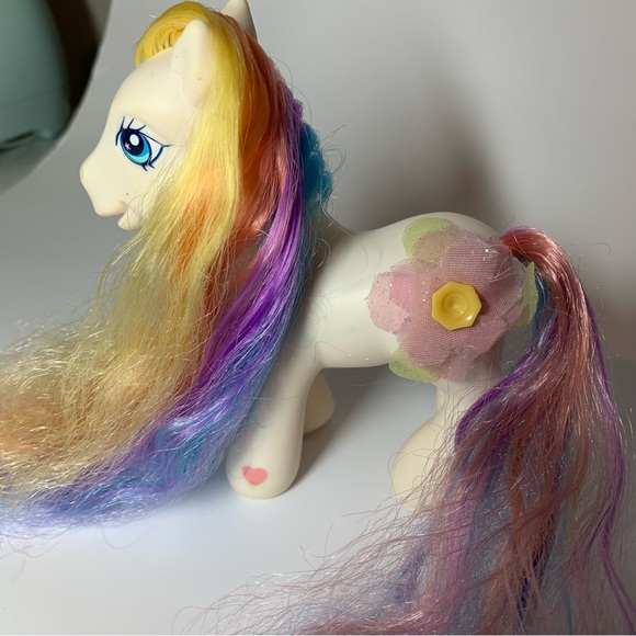 My Little Pony 2005 My Little Pony G3 DAFFIDAZEY Twist & Style - Picture 2 of 9